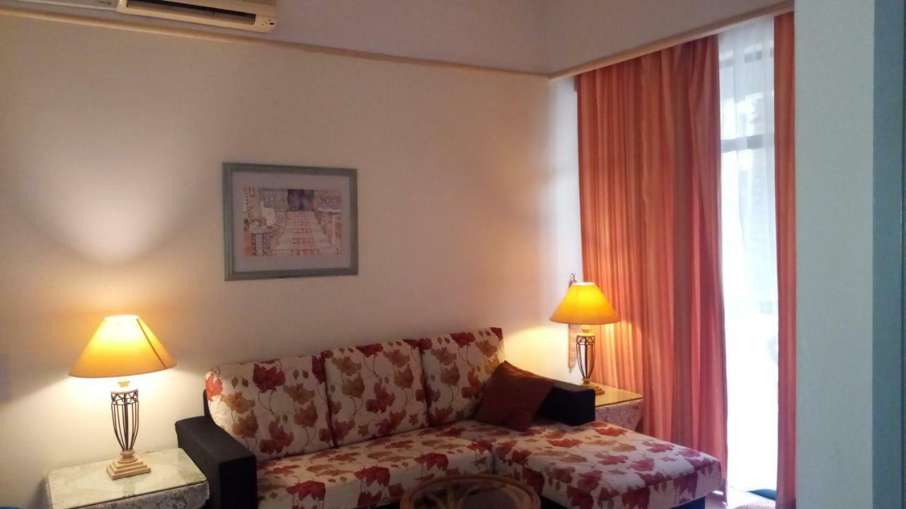 Costa Mahkota Aparthotel Malacca Exteriör bild